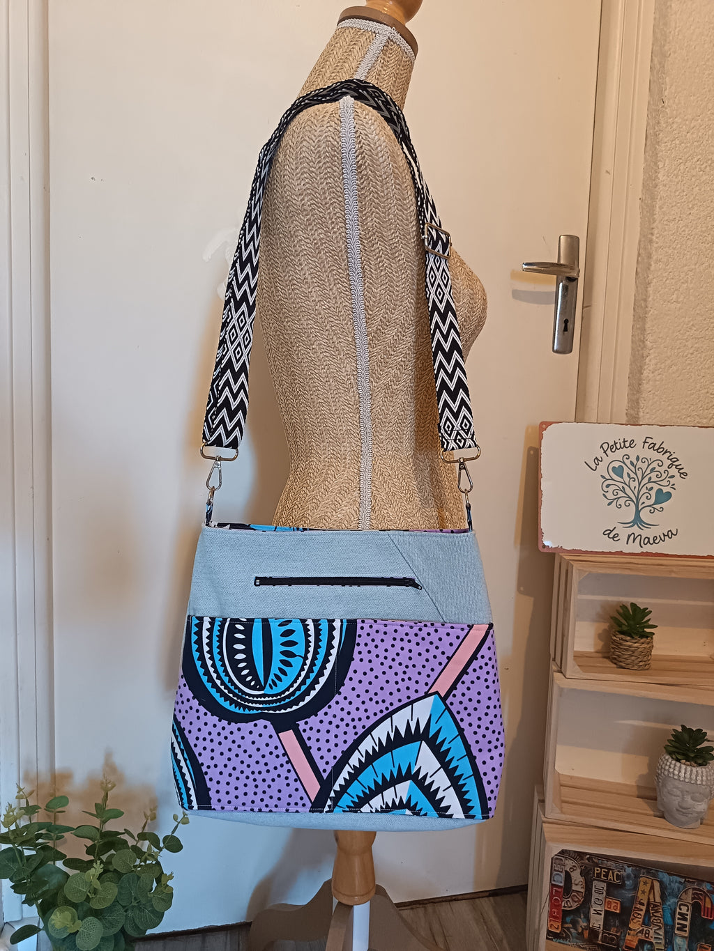 Sac Bandoulière Wax & Jean Recyclé – Hakuna Matata