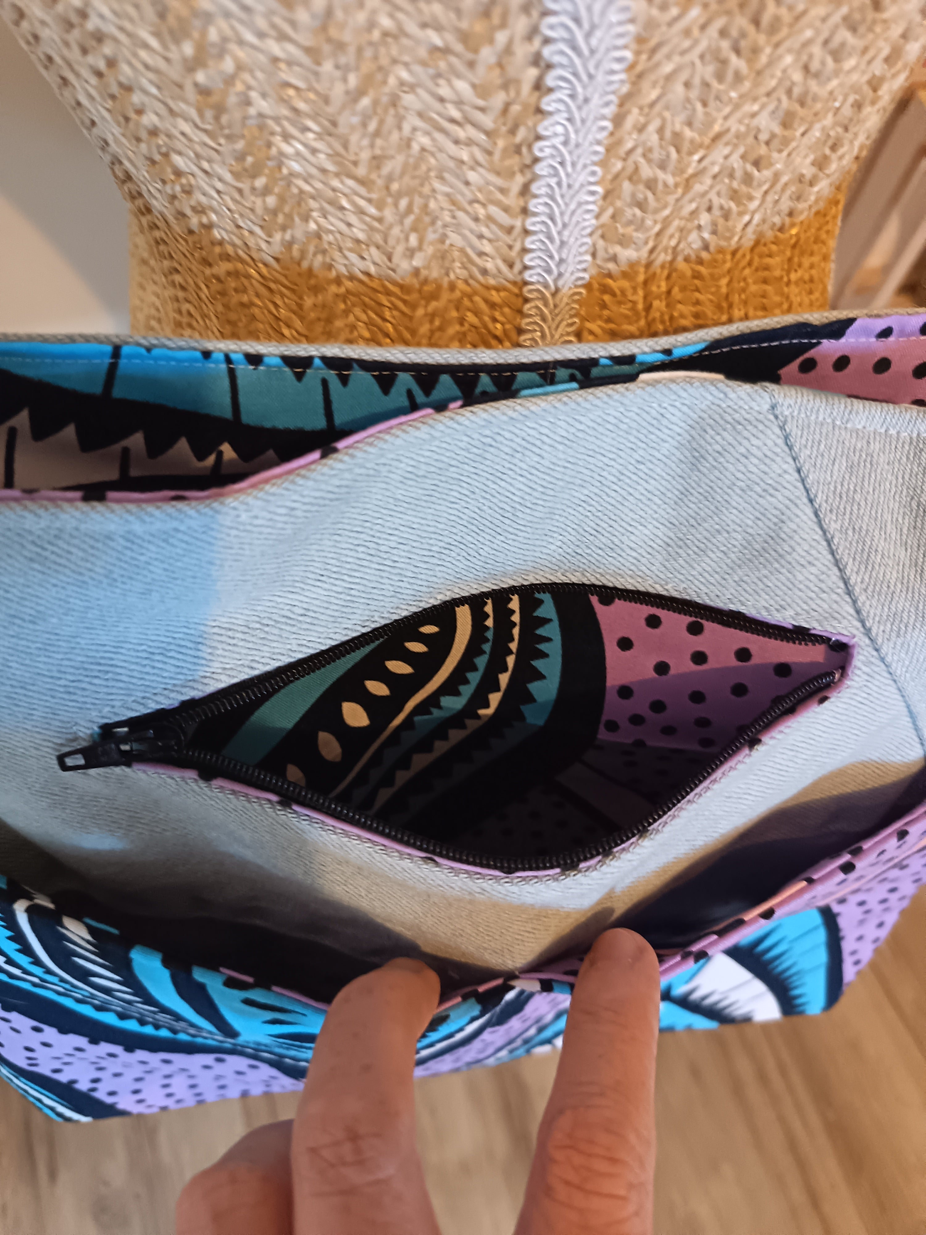 Sac Bandoulière Wax & Jean Recyclé – Hakuna Matata