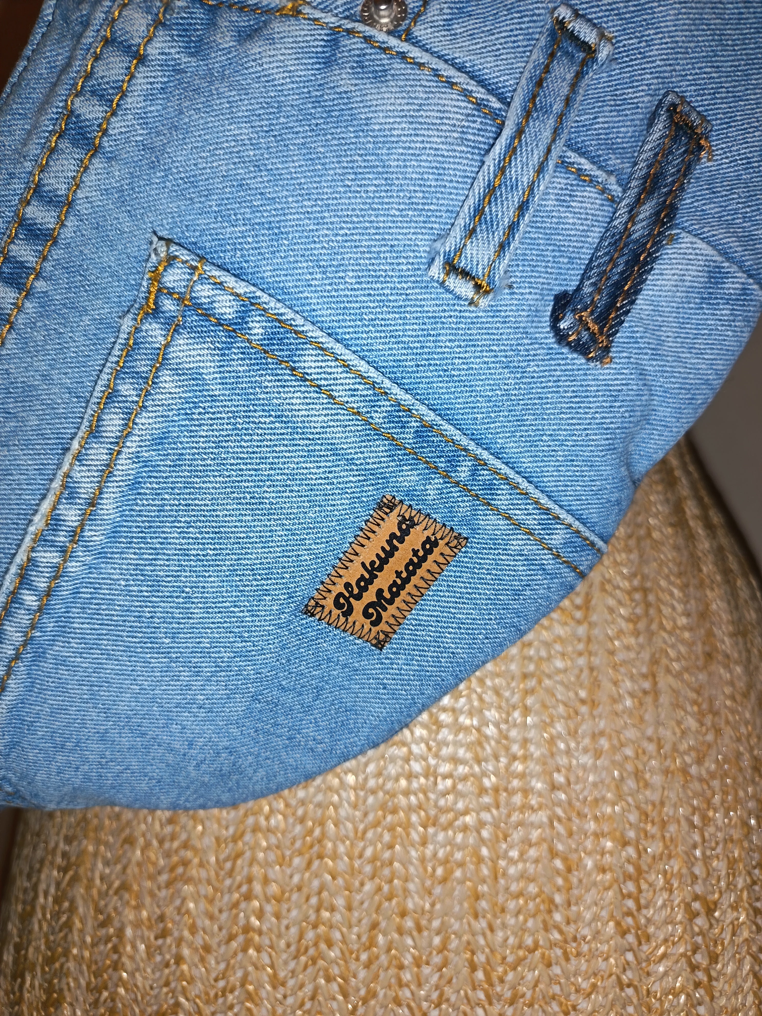 Banane Patchwork Jean Recyclé & Imprimé Wax – Hakuna Matata